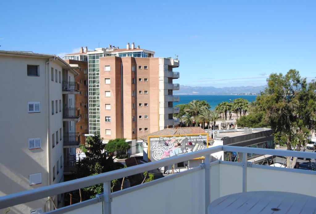 Hostal Tahiti Rs Salou Zimmer foto