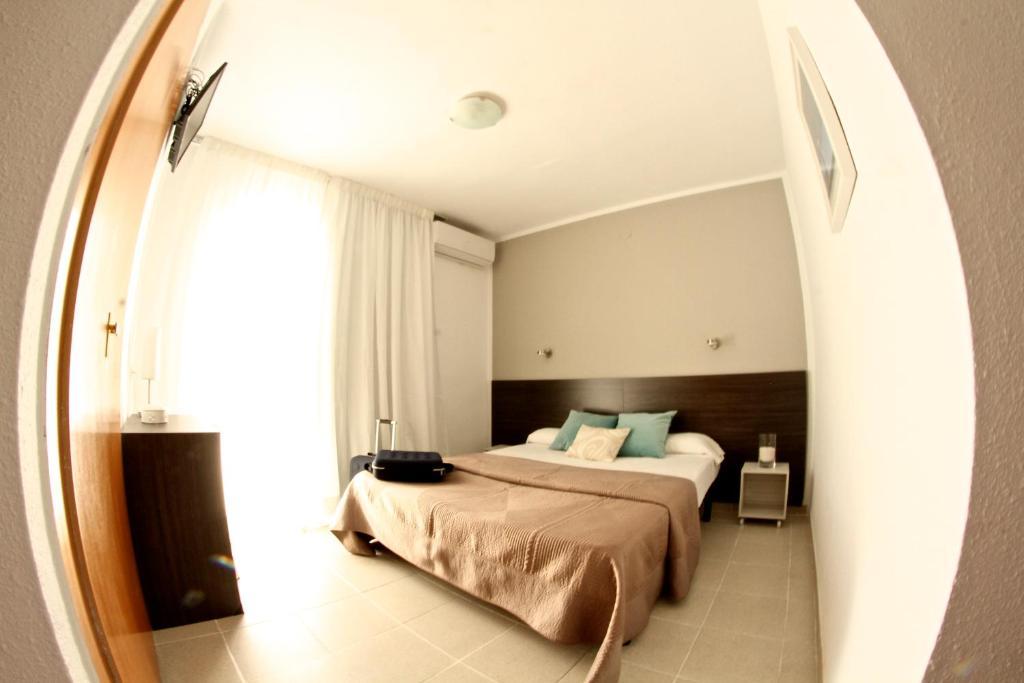 Hostal Tahiti Rs Salou Zimmer foto