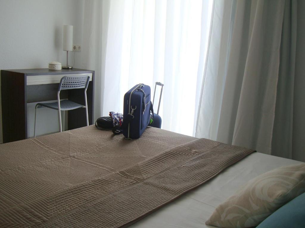 Hostal Tahiti Rs Salou Zimmer foto